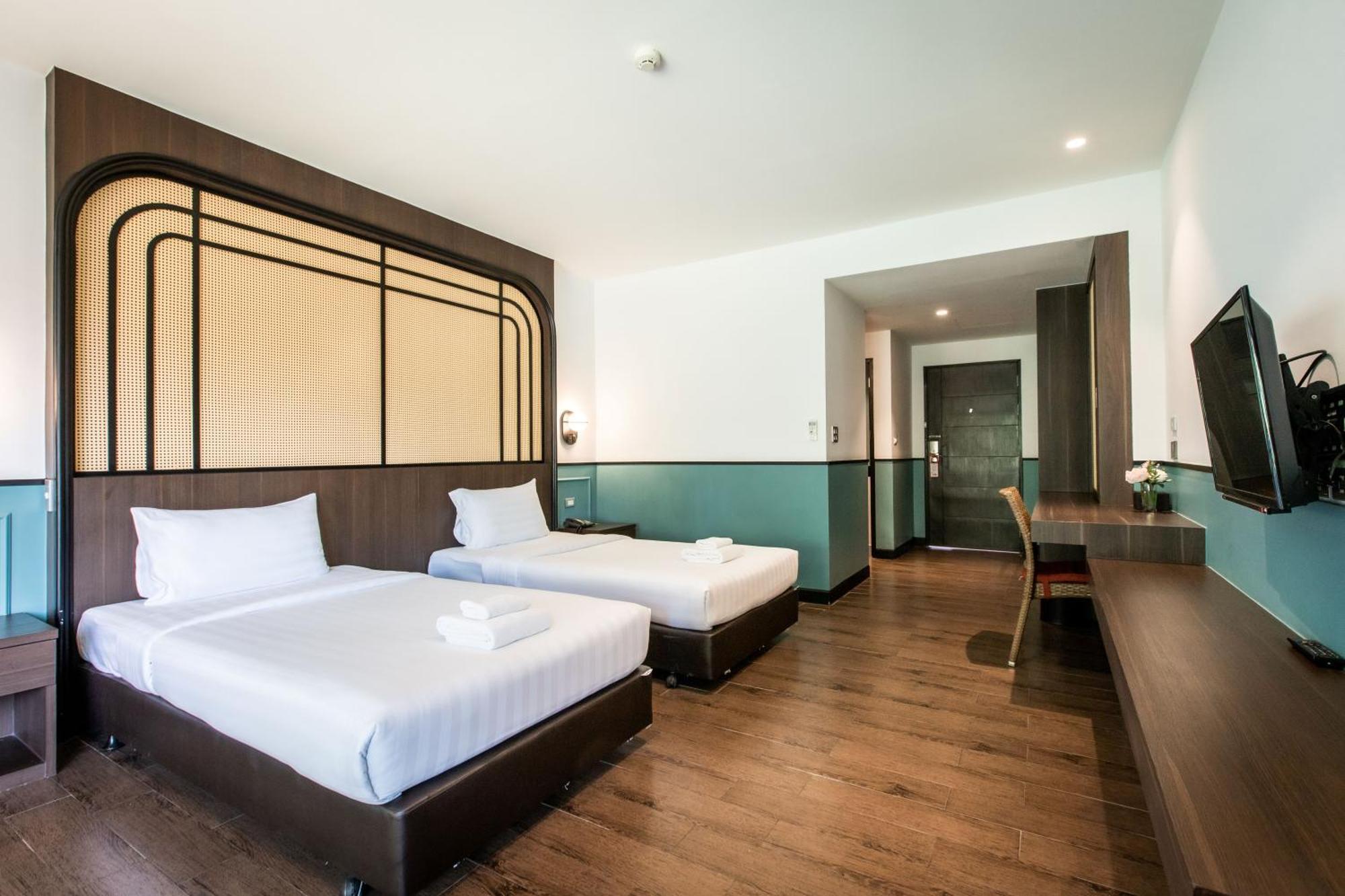 Bangsaen Heritage Hotel - SHA Plus Certified Zimmer foto